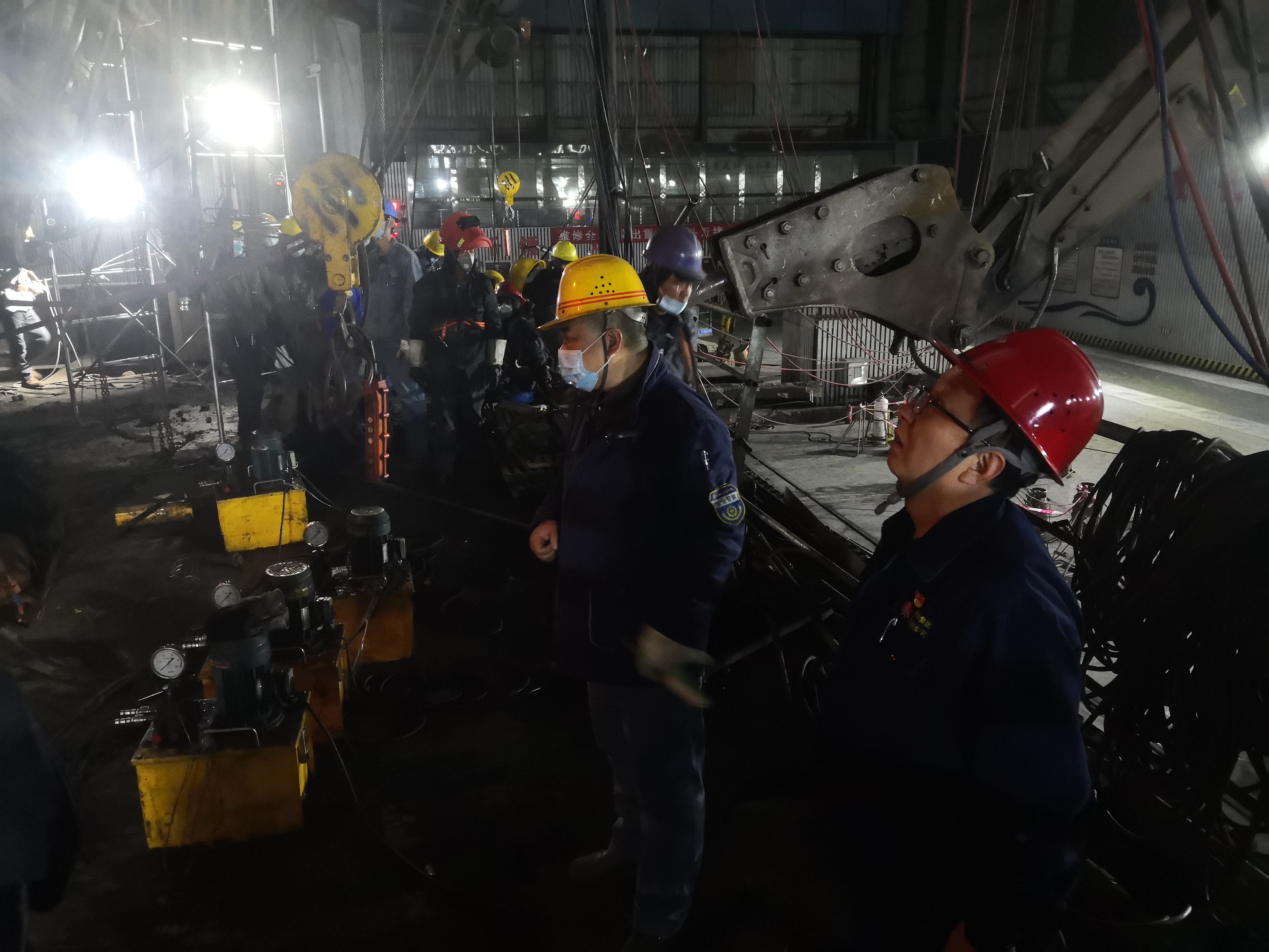 勤劳“小蜜蜂”，酿出最甜安全蜜