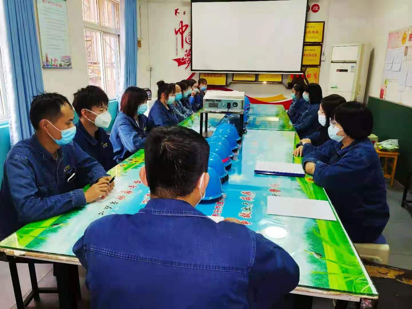 “三位一体”夯实安全生产 “三位一体”夯实安全生产