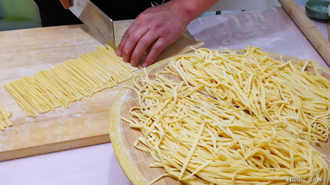 父亲的招牌“凉面” 父亲的招牌“凉面”