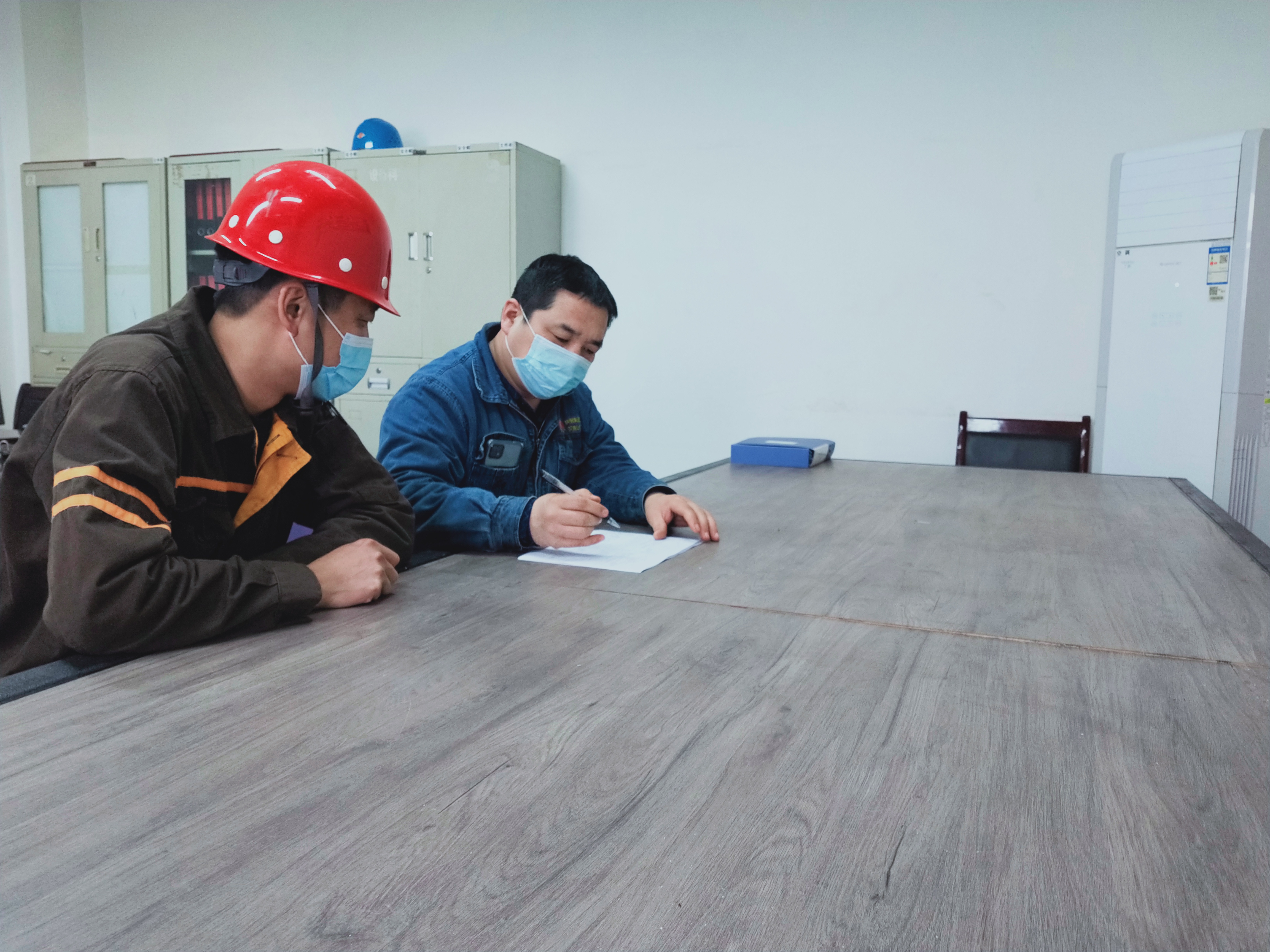 多措并举织牢夏季安全防护网 多措并举织牢夏季安全防护网