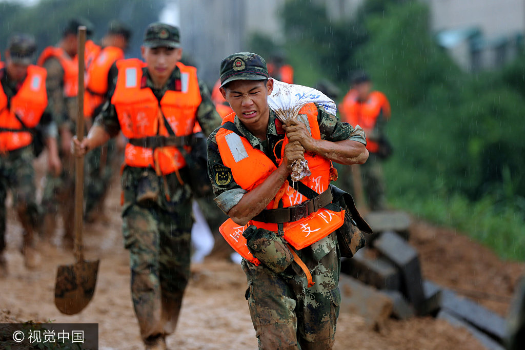 风“豫”同舟共患难，众志成城抗洪峰 ——致敬奋斗在抗洪救灾一线的勇士们！