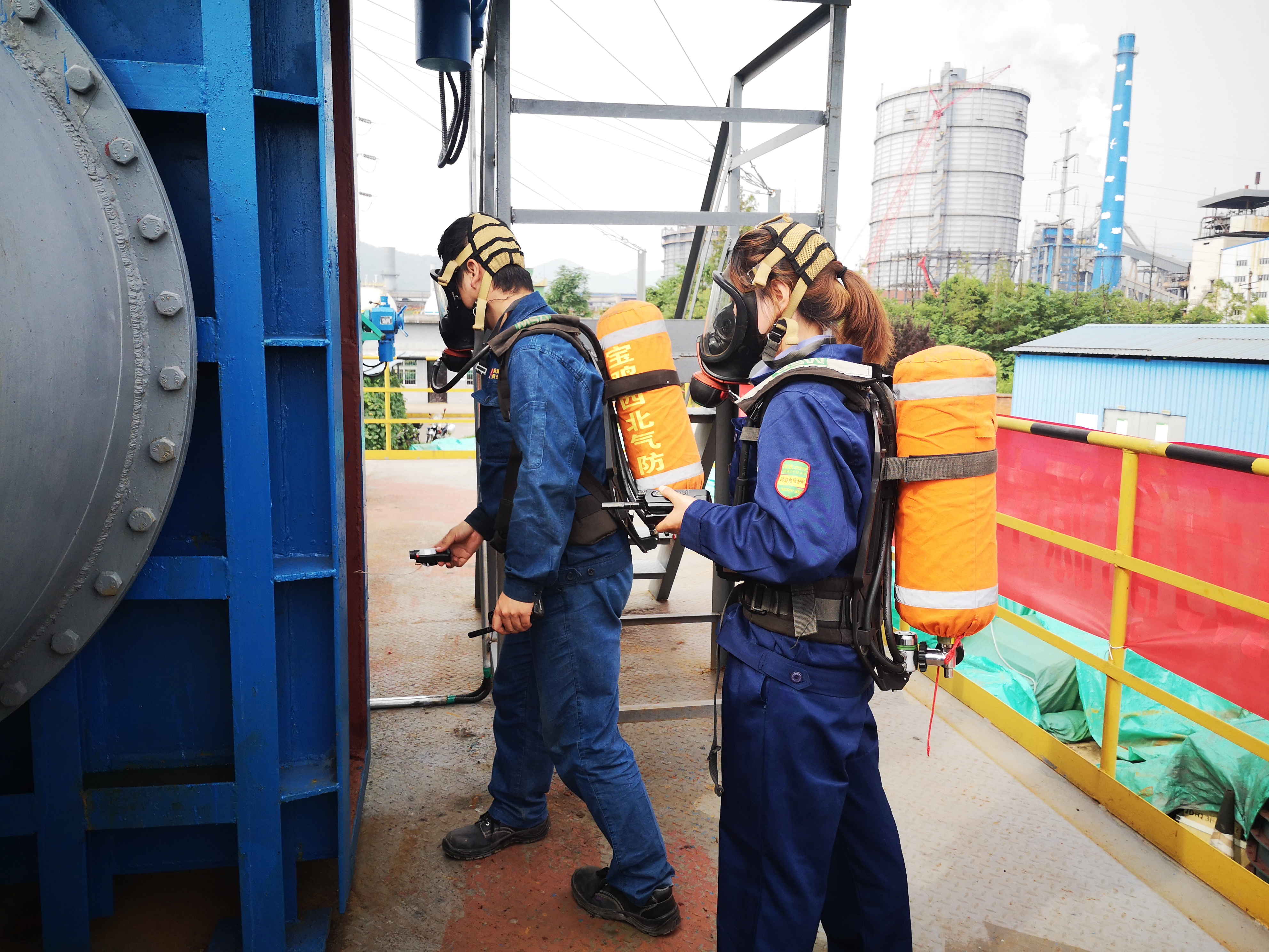 四重套餐锻造“安全筋骨” 四重套餐锻造“安全筋骨”