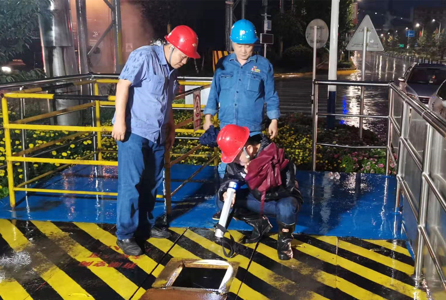 四重套餐锻造“安全筋骨” 四重套餐锻造“安全筋骨”