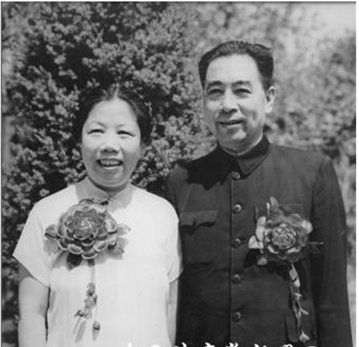 革命爱情永开不败