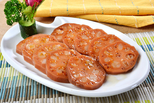 秋意渐浓桂花藕