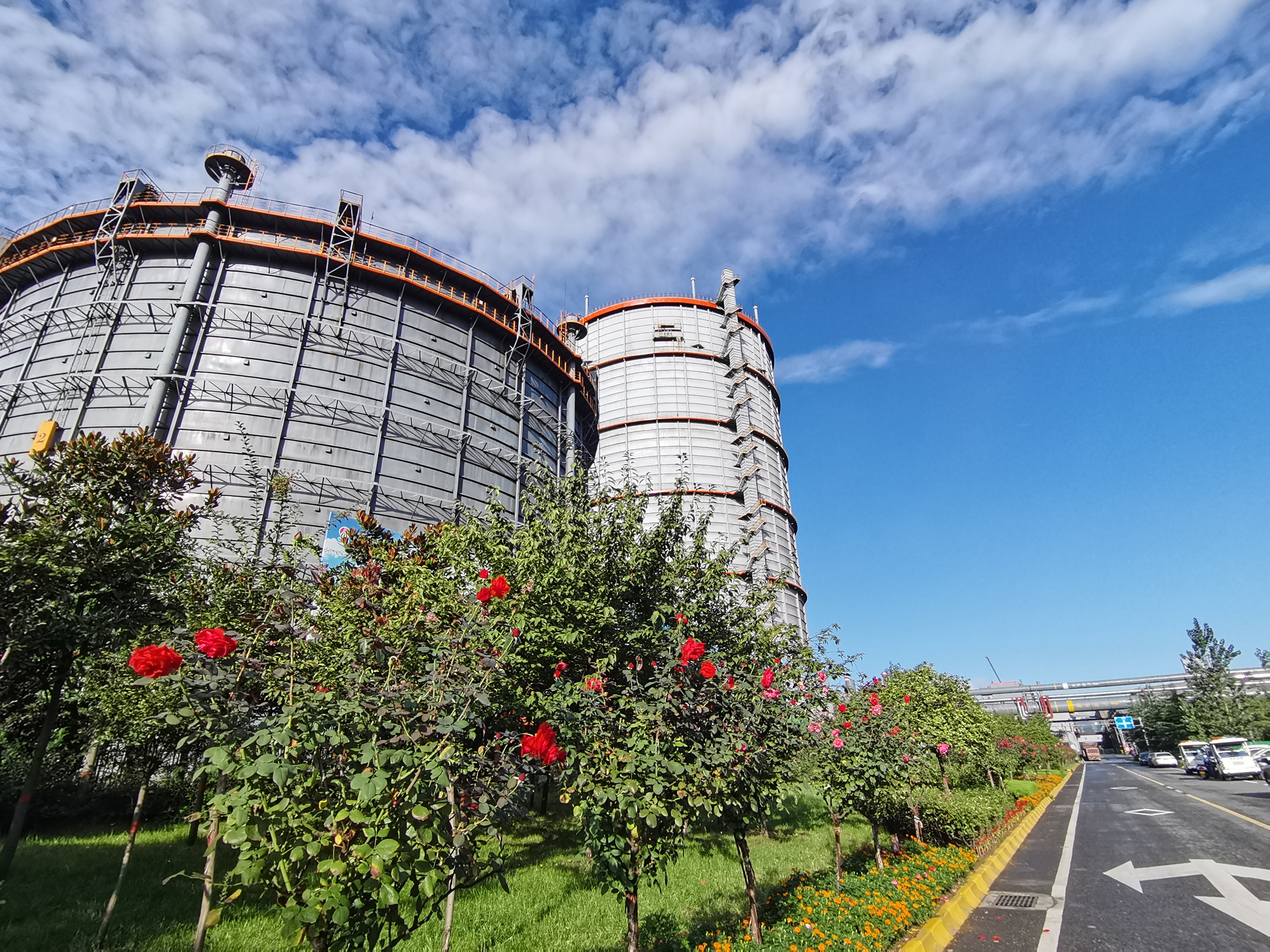 当中秋遇上汉钢蓝