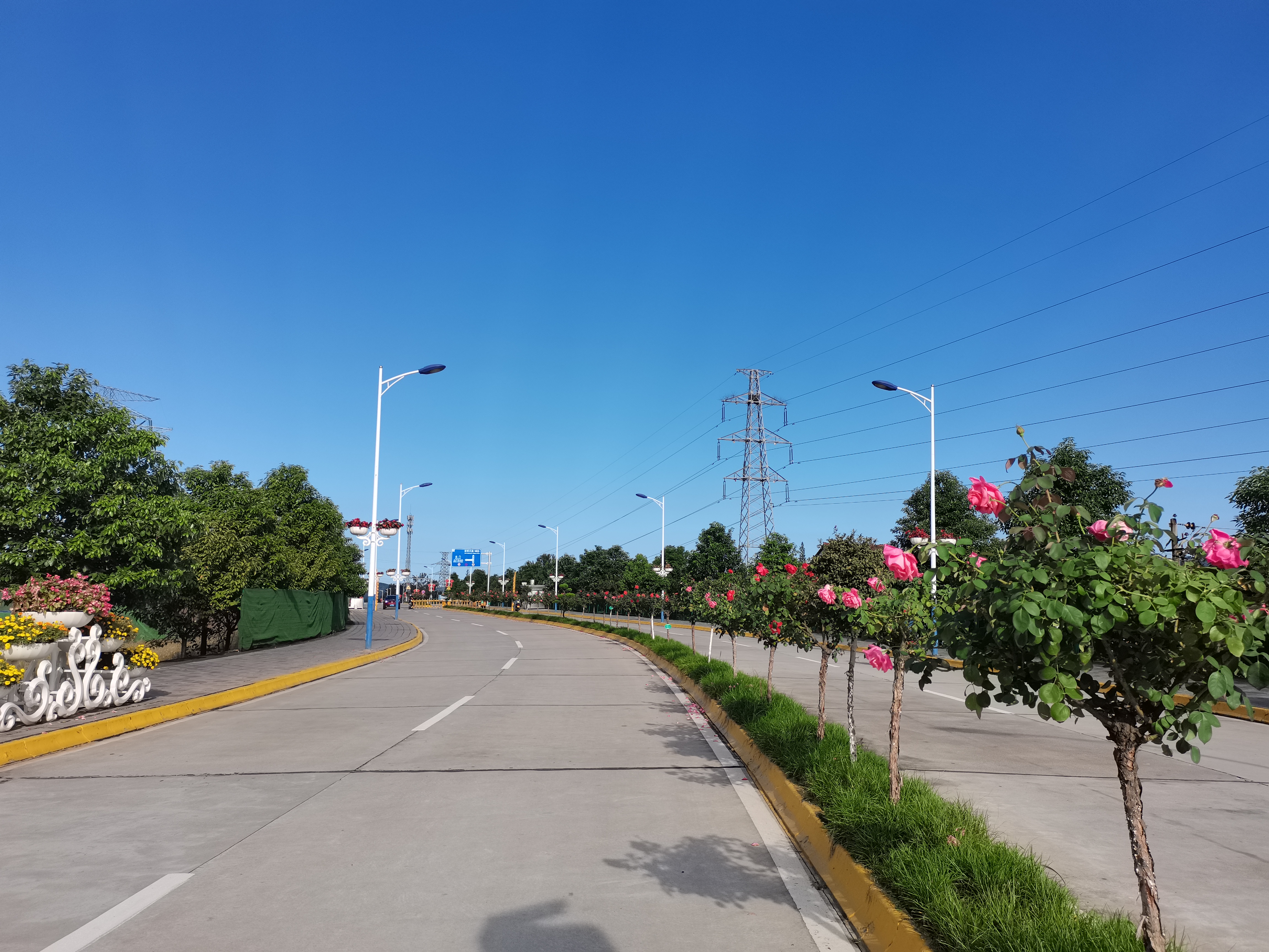 当中秋遇上汉钢蓝