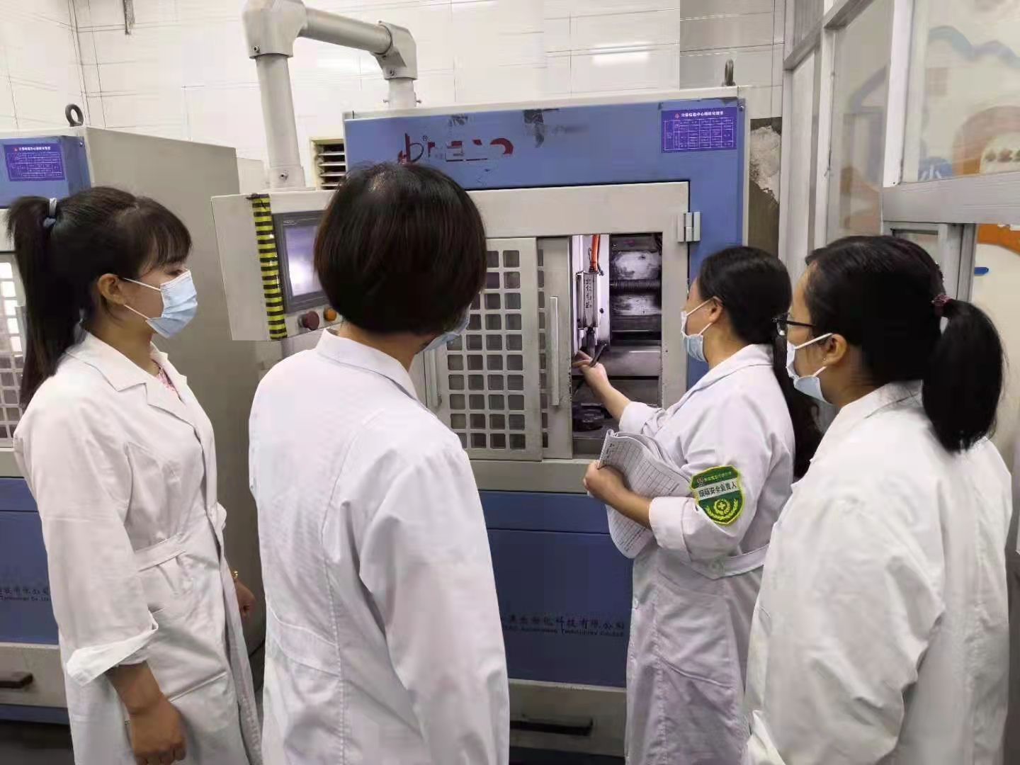 强化 “三项活动”,狠抓“三个不留” 强化 “三项活动”,狠抓“三个不留”