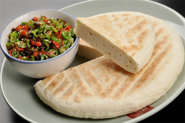 母亲烙的锅盔馍