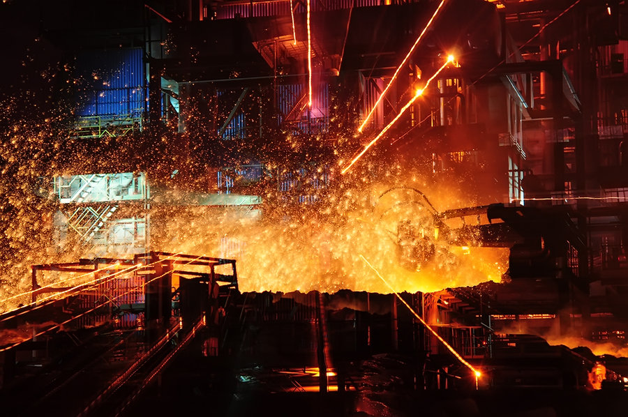 守钢铁信仰，铸钢铁脊梁---观《钢铁脊梁》有感