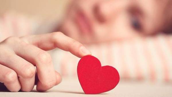 施以援手，带光行走