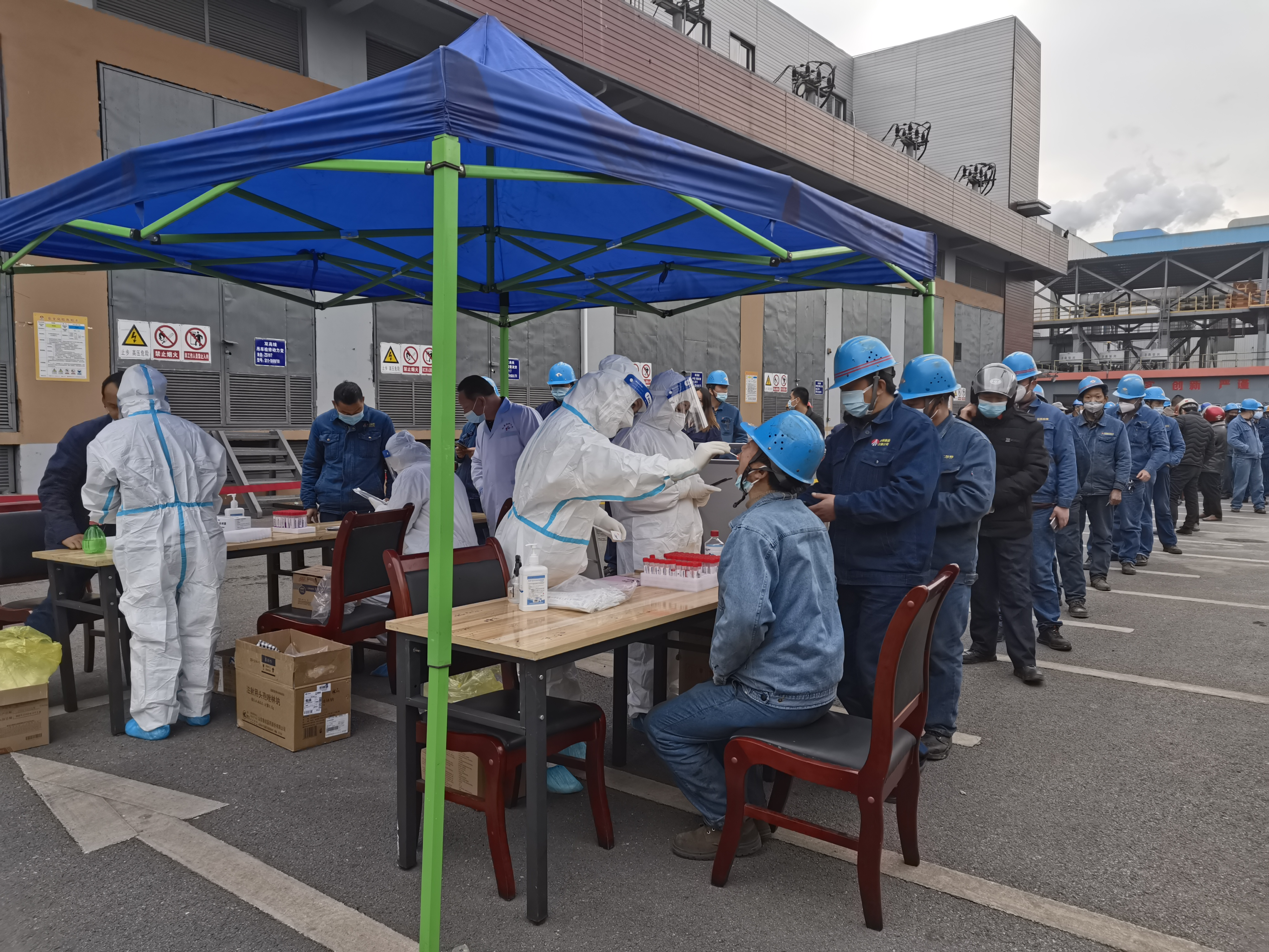 党建领航,共同战“疫”、携手通“关” 党建领航,共同战“疫”、携手通“关”