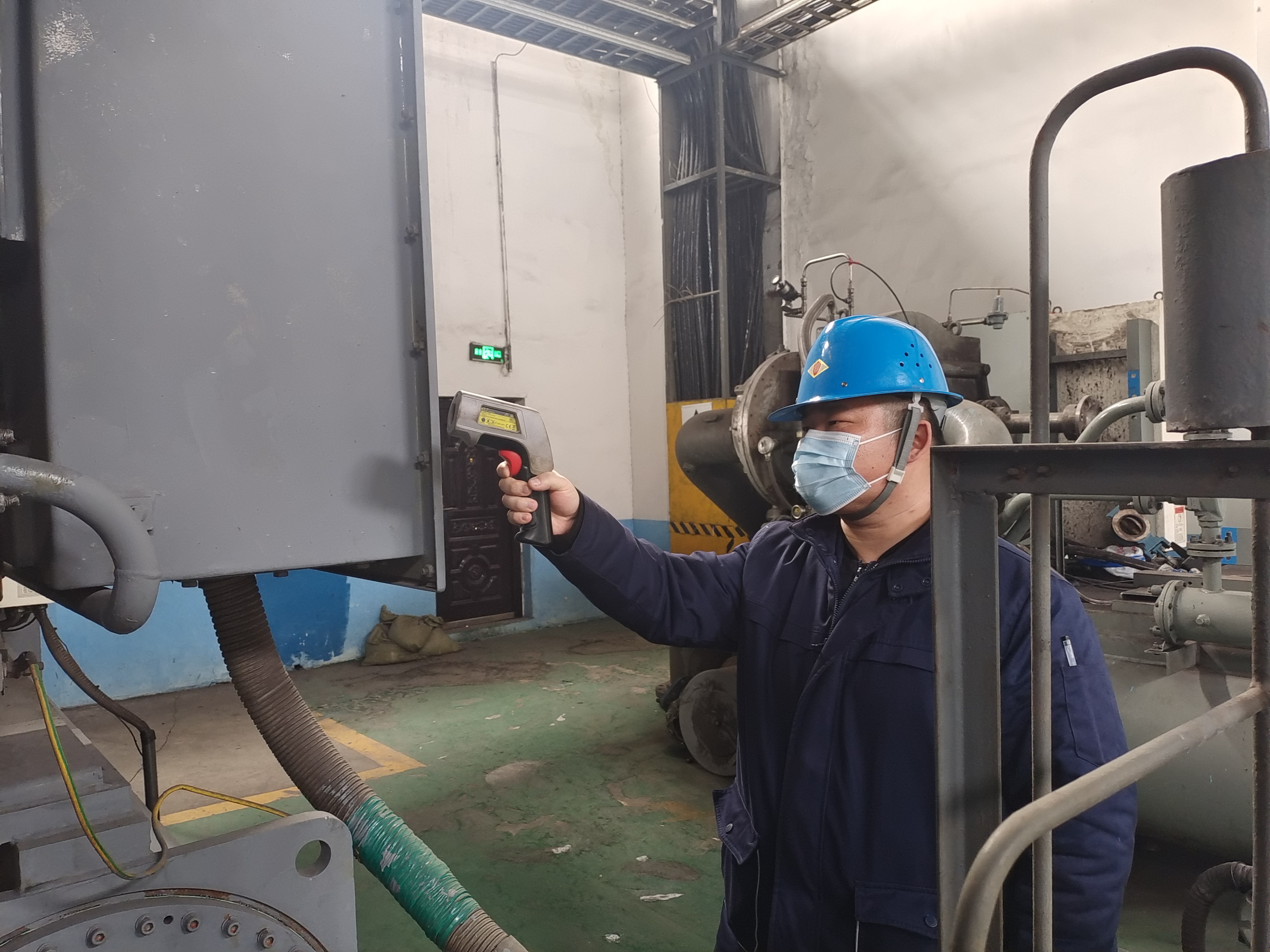 寒冬，因为有你而温暖