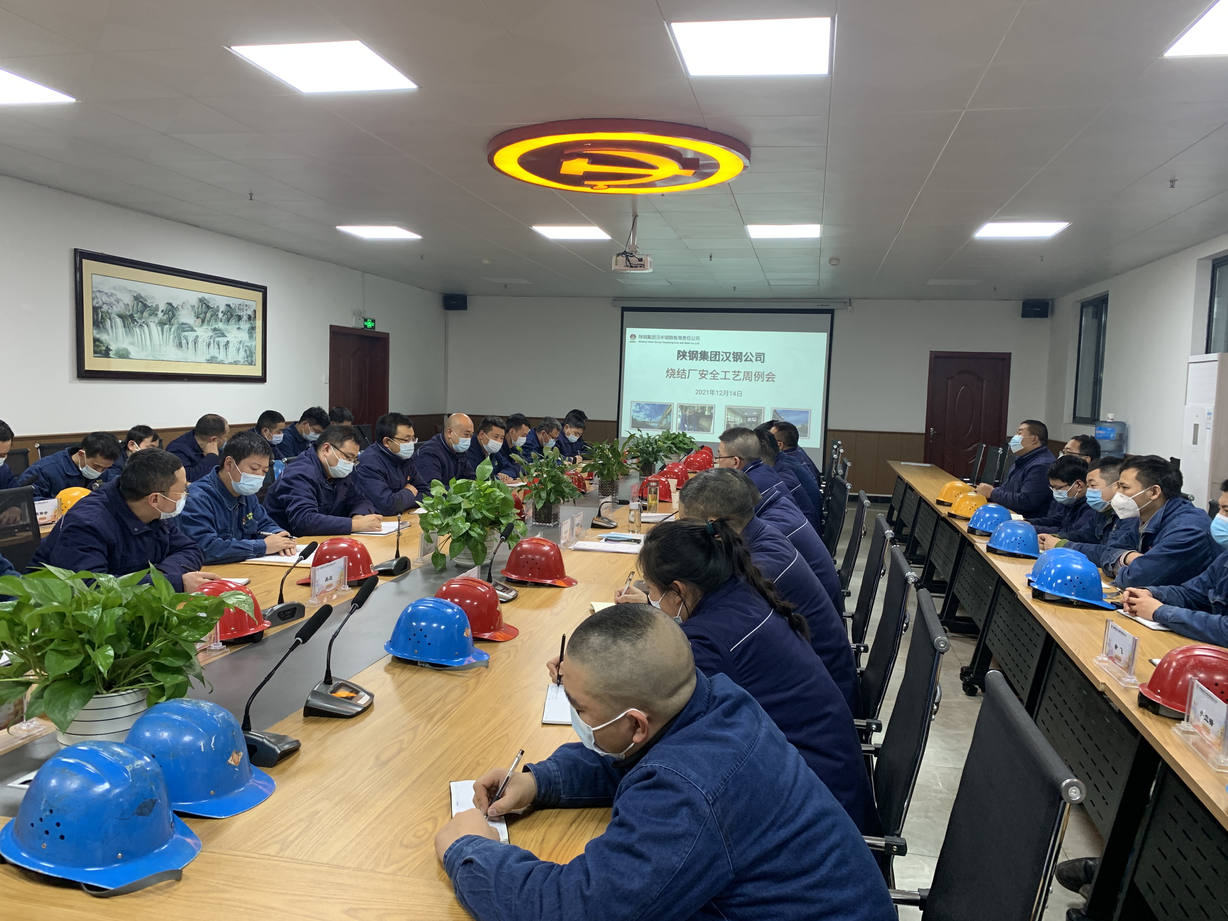 科学管理促发展 技术创新增效益 科学管理促发展 技术创新增效益