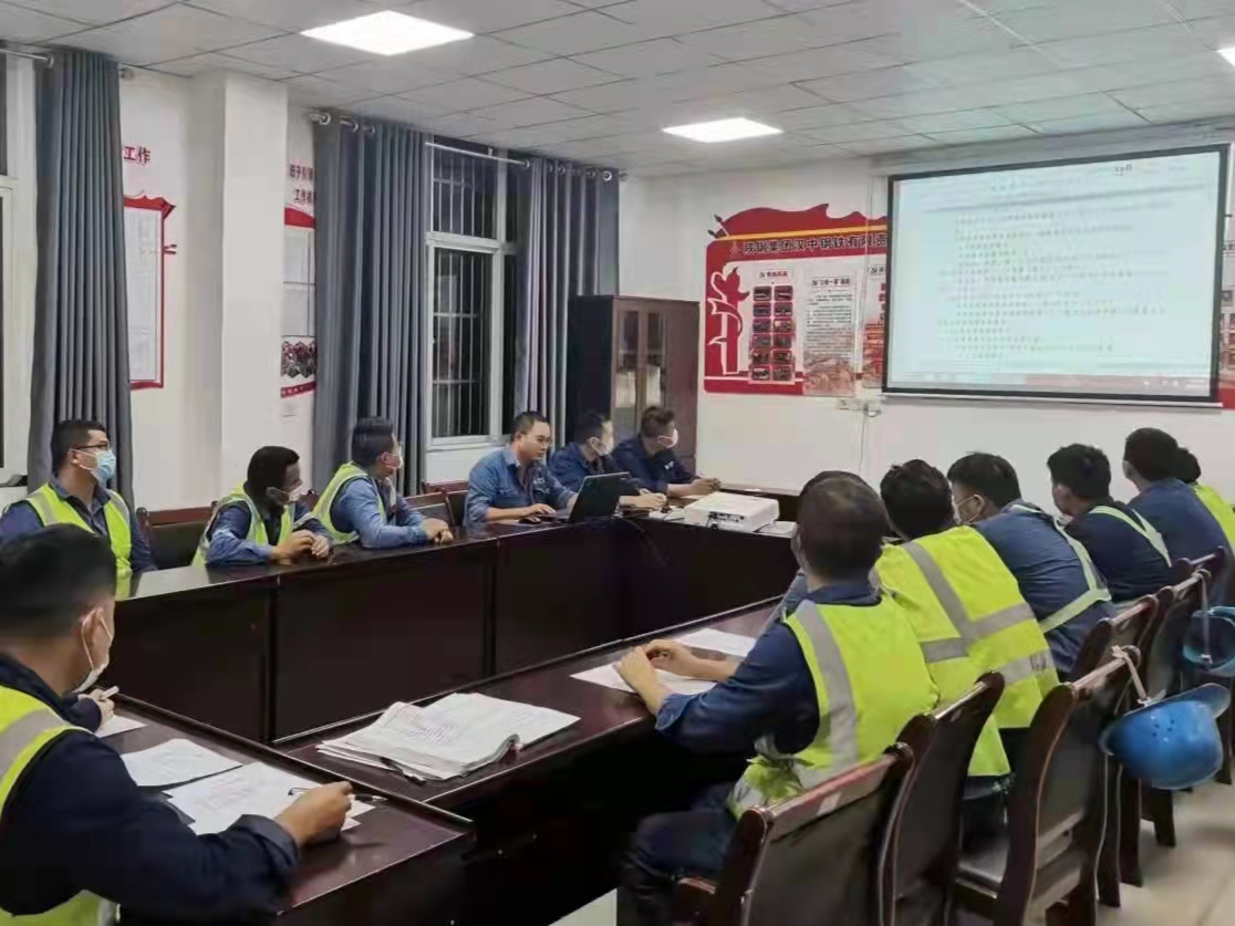 坚守原料关口,维护公司利益 坚守原料关口,维护公司利益