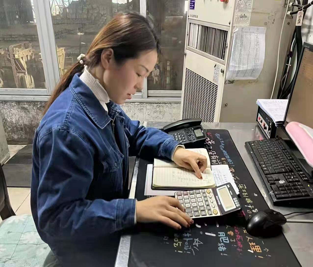 用坚韧与执着诠释“爱的奉献” 用坚韧与执着诠释“爱的奉献”