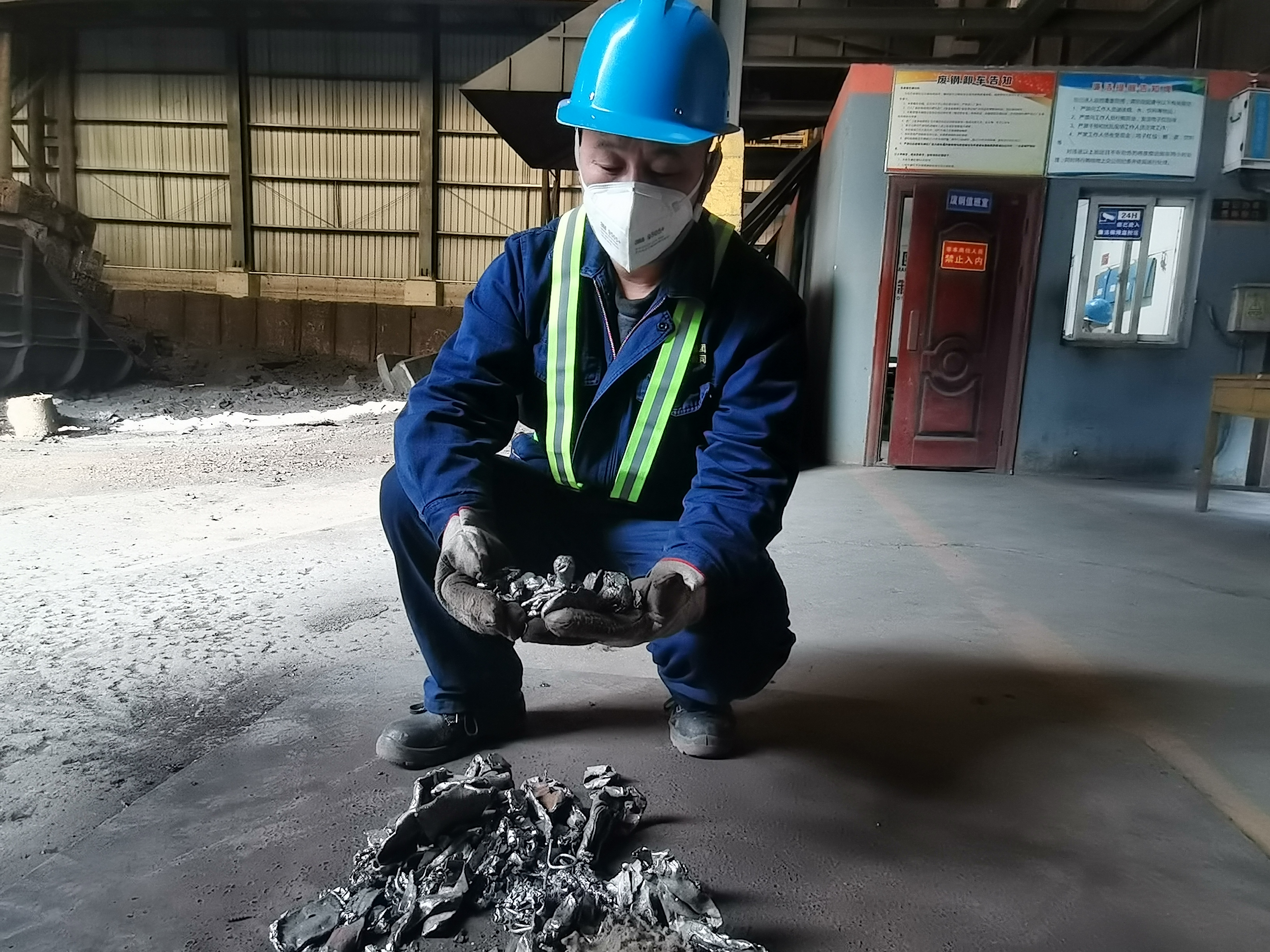 在平凡岗位中彰显青年责任担当