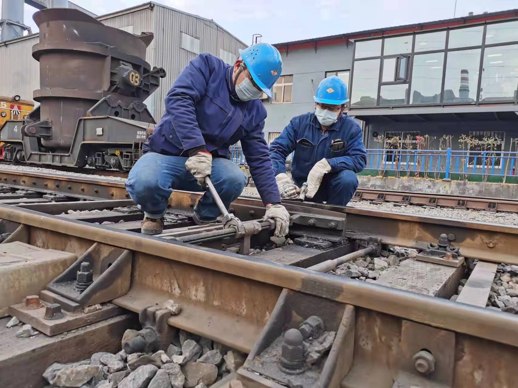 看这些钢城的“师徒”故事,走心了…… 看这些钢城的“师徒”故事,走心了……