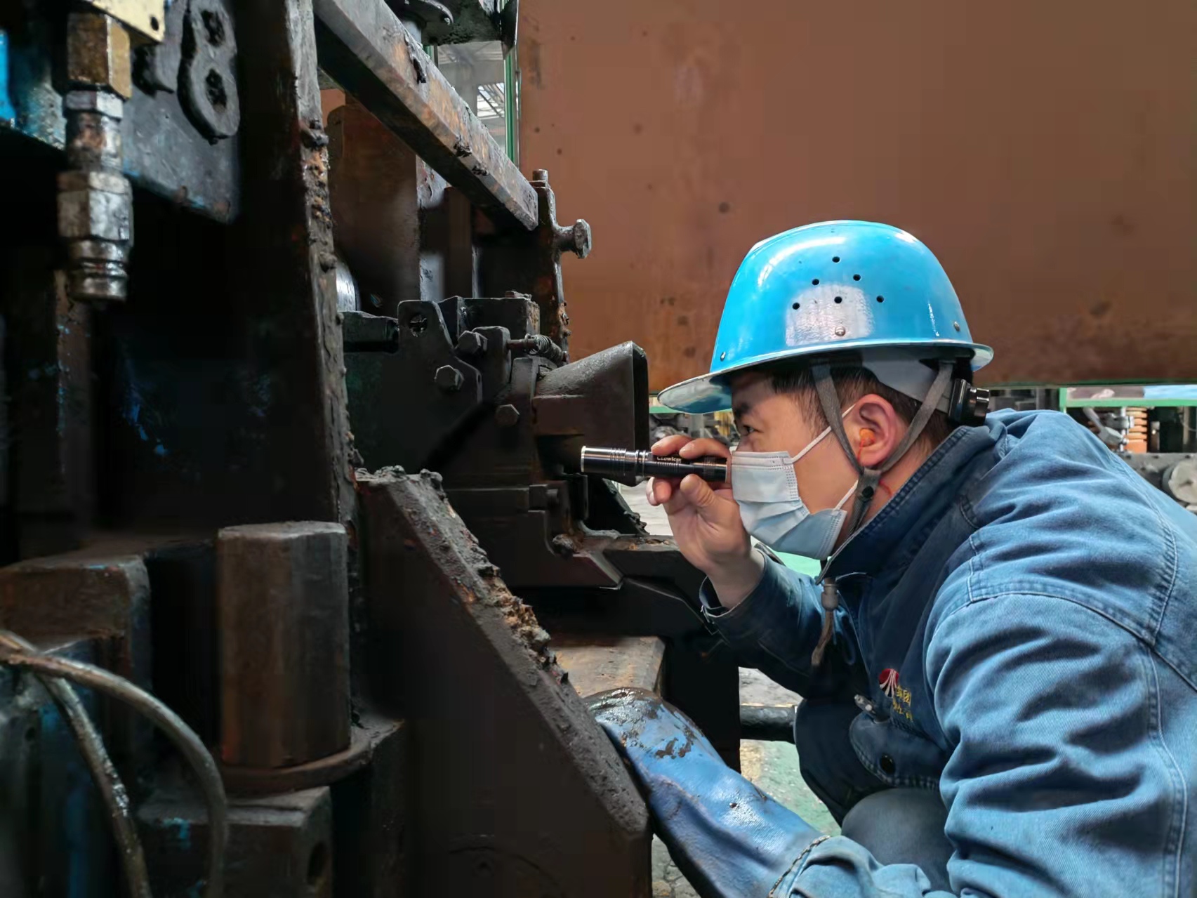 虎虎生威迎新春 奋力冲刺开门红 虎虎生威迎新春 奋力冲刺开门红