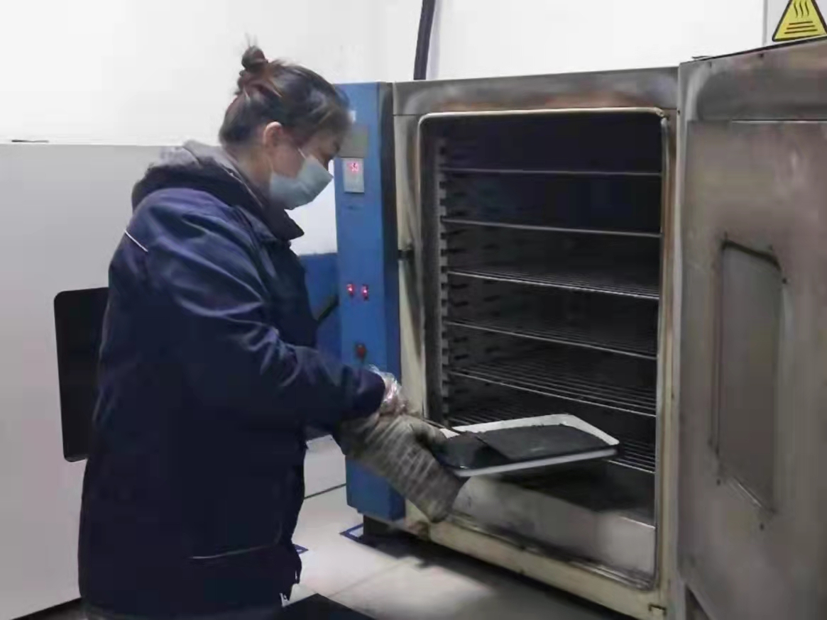 看水分析巾帼们谱写最美芳华 看水分析巾帼们谱写最美芳华