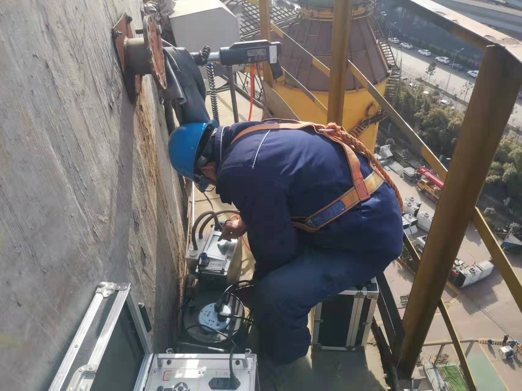 行为观察掌舵 安全管理远航