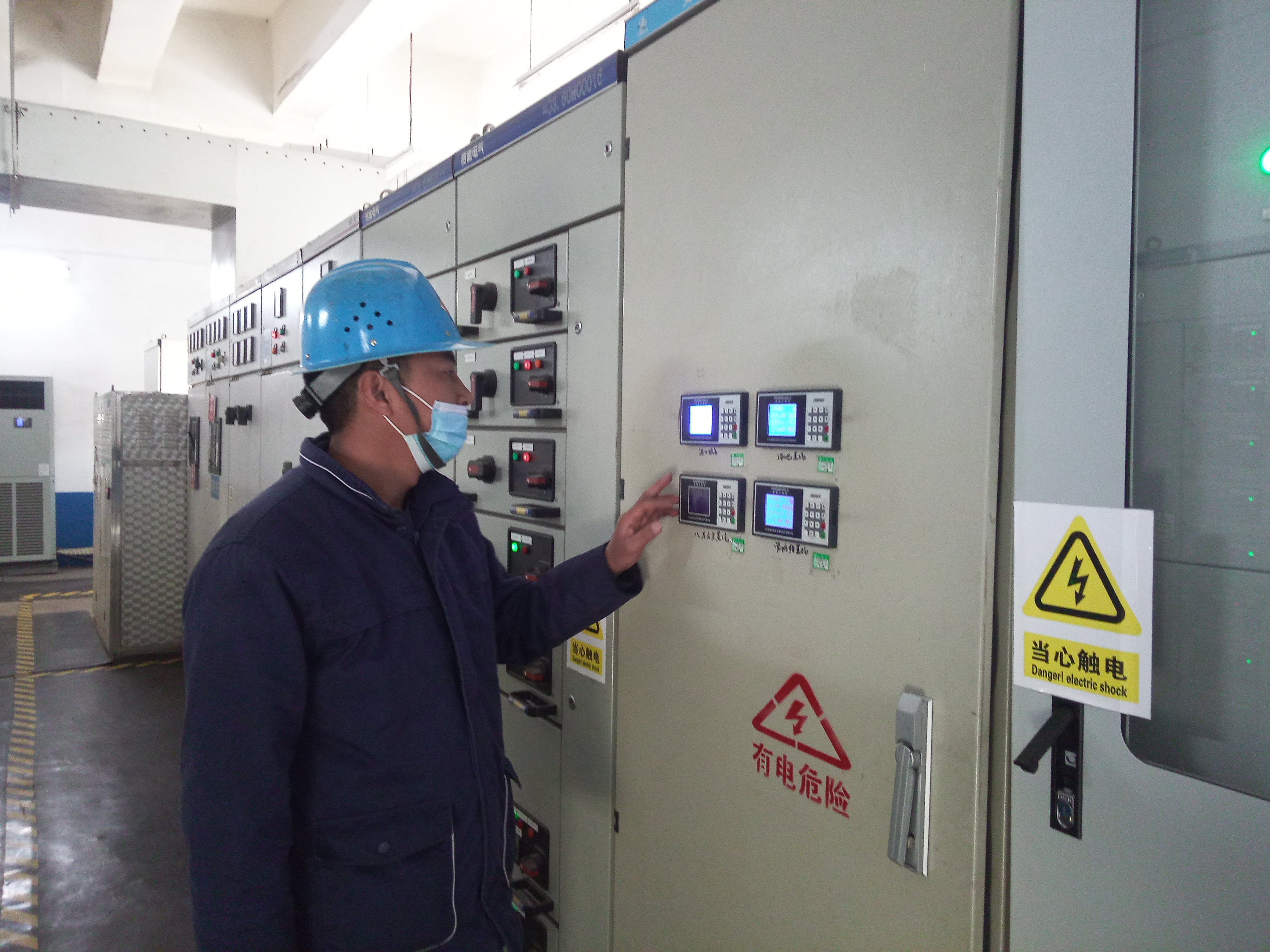 “避峰就谷”做“活”用电文章