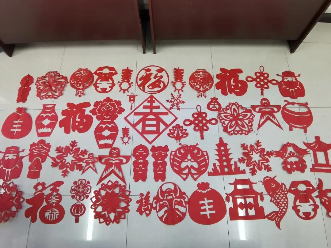 叮~年味“气氛组”已上线！