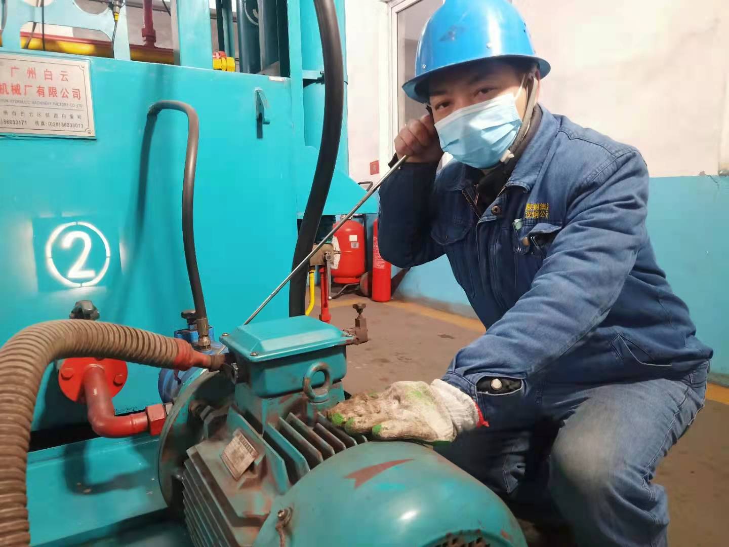 不一样的坚守,一样的情怀 不一样的坚守,一样的情怀