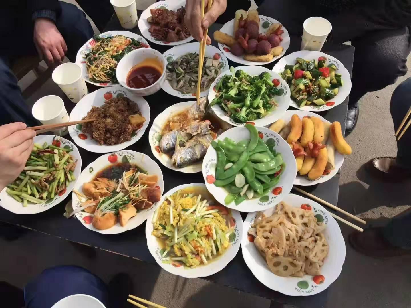 光影重叠,让“团圆年”留在瞬间 光影重叠,让“团圆年”留在瞬间