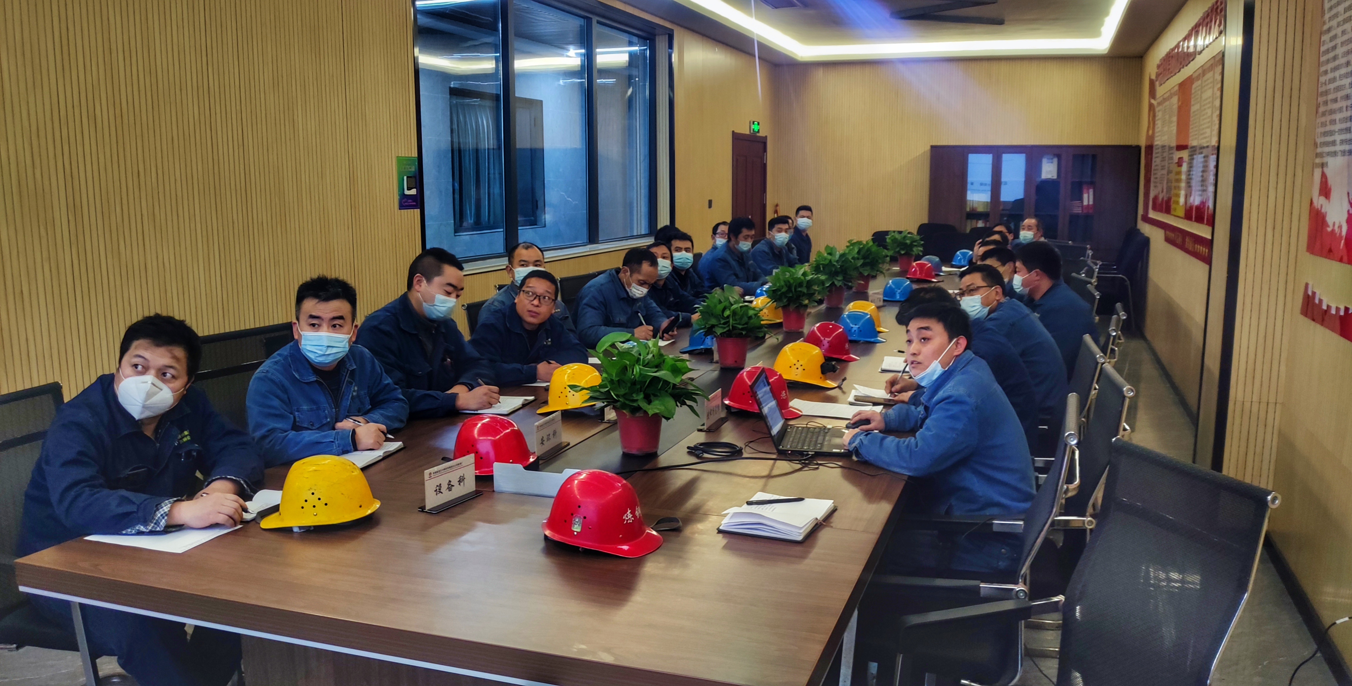 稳扎“两强一重”，着力助推人才队伍建设