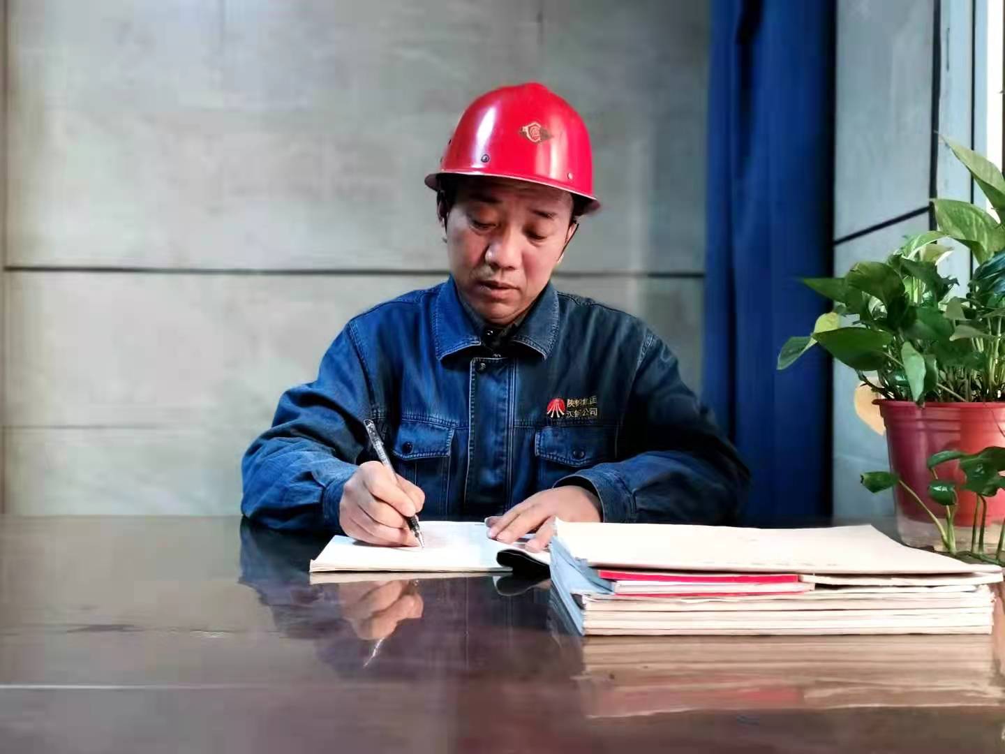 刘肖民:工匠精神成就出彩人生 刘肖民:工匠精神成就出彩人生