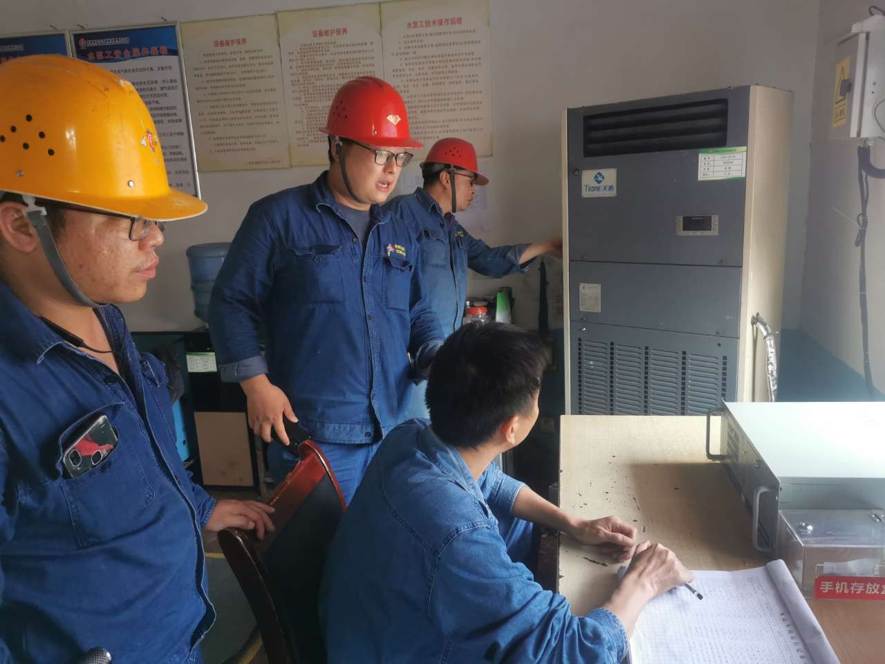 汇聚共识  看代表们怎样把“三会”精神融入工作