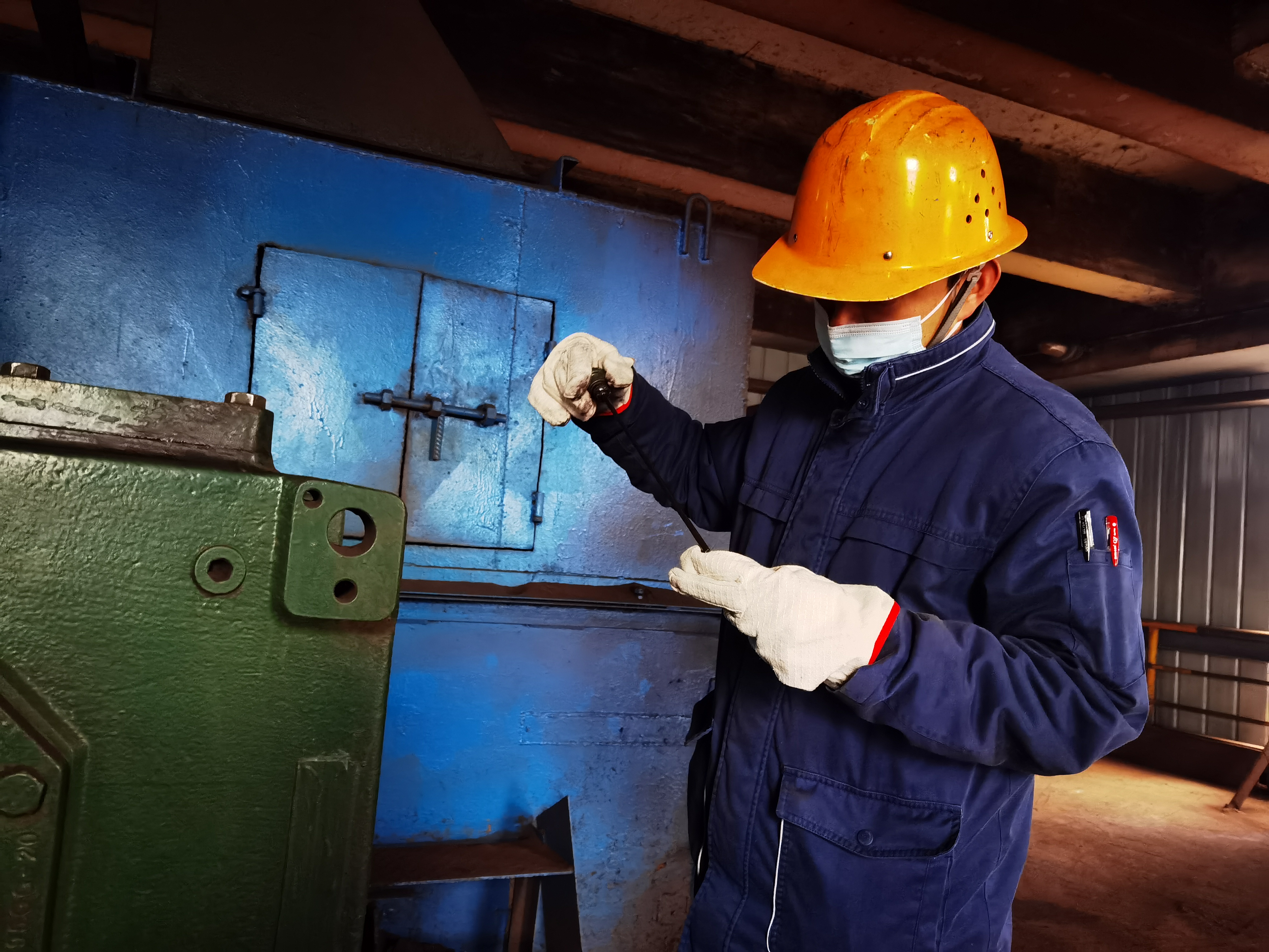 平凡中绽放精彩 记陕钢集团先进工作者 王智田 平凡中绽放精彩 记陕钢集团先进工作者 王智田