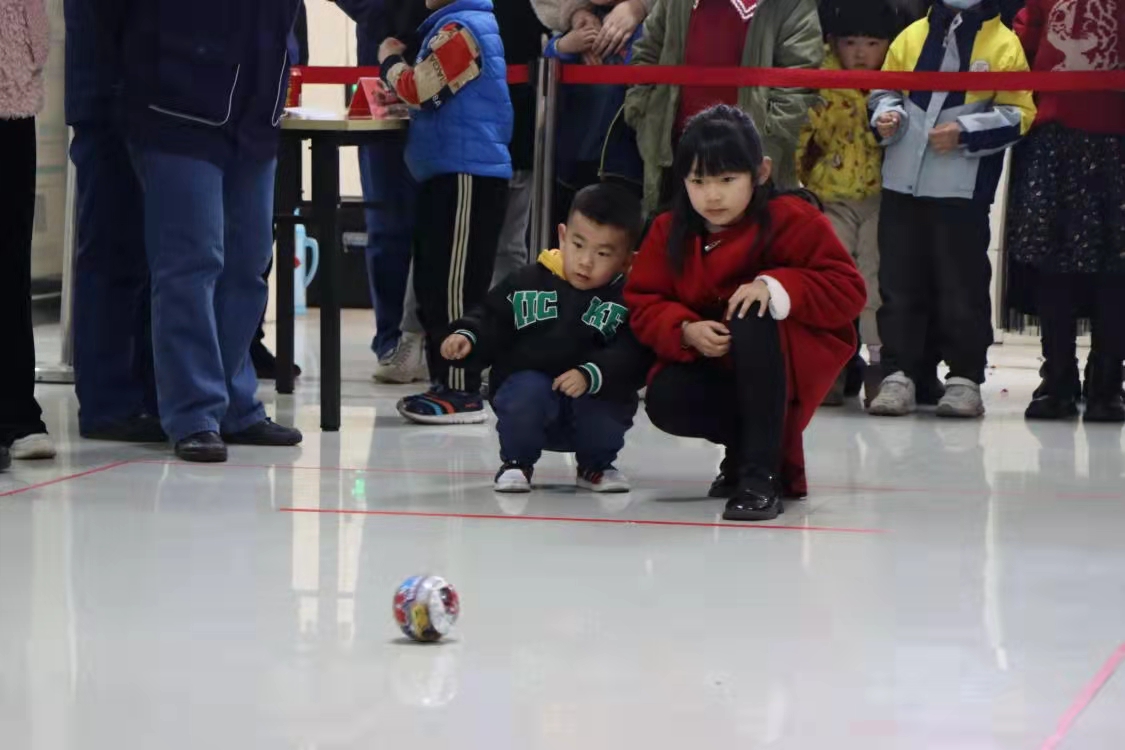 党群新年齐发力，绘就美好新蓝图