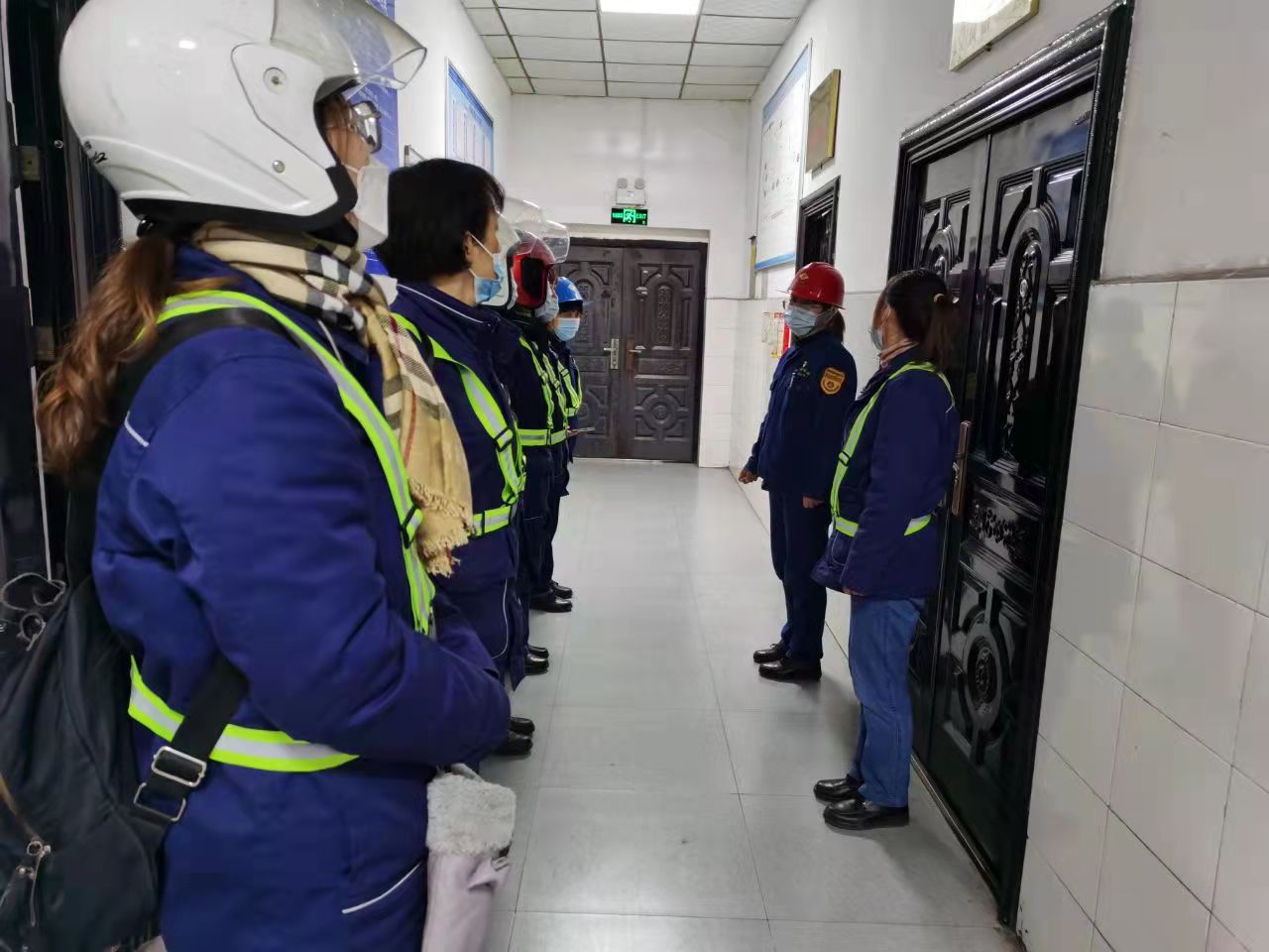 100％全力开拔攻坚阵地