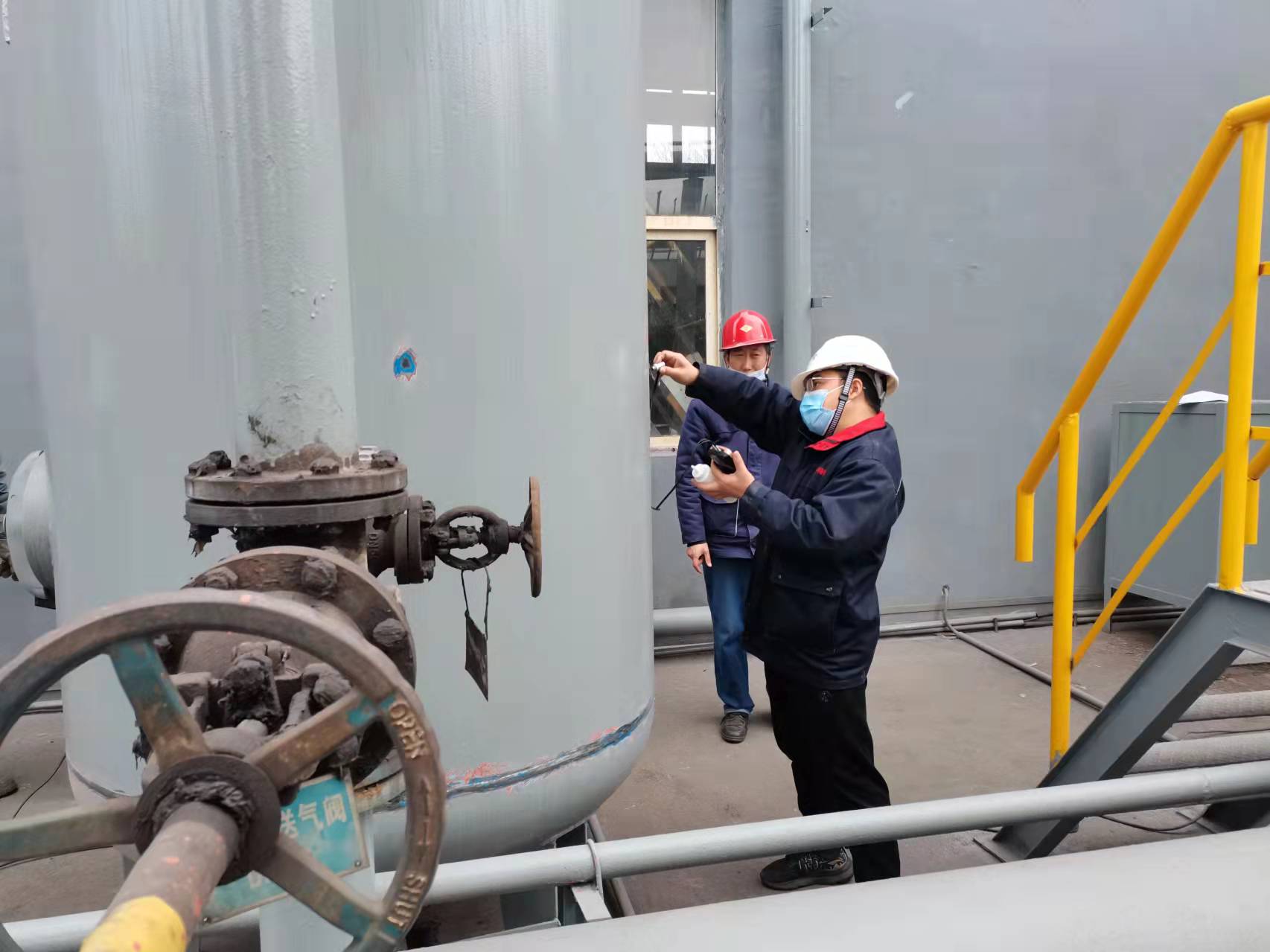 用“三步走”踏出设备管理新路径