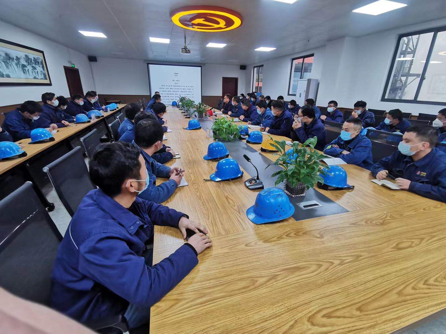 深挖内潜求突破 持续改善创效益