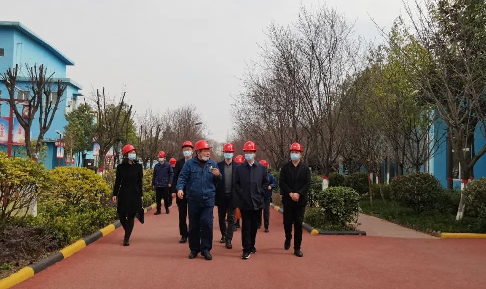 泰豪创业投资集团有限公司副总经理张思伟一行到公司考察交流 泰豪创业投资集团有限公司副总经理张思伟一行到公司考察交流