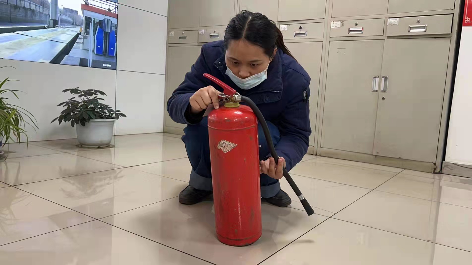 如果她们有颜色,那一定是最美“巾帼红” 如果她们有颜色,那一定是最美“巾帼红”