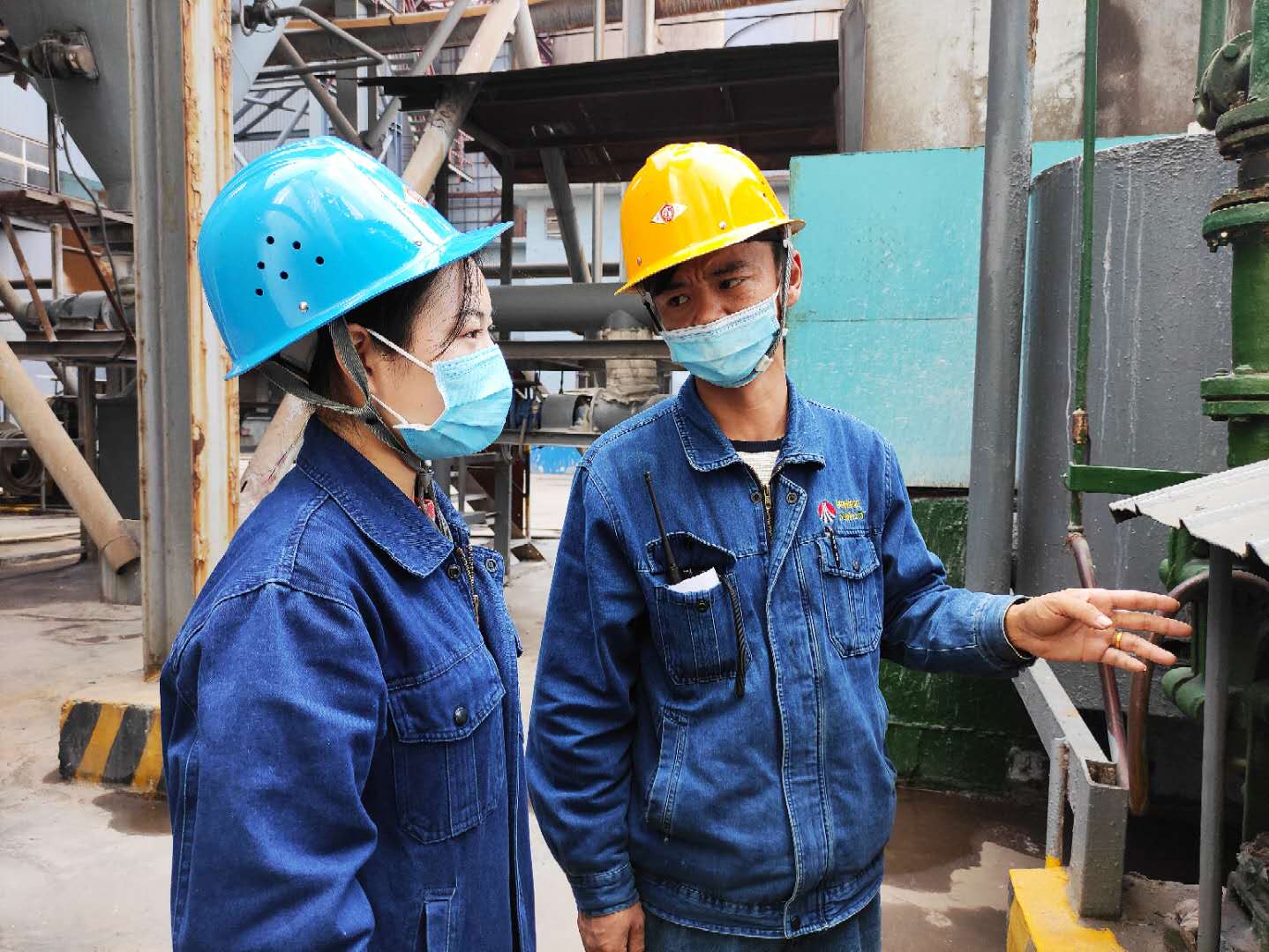 奋力追赶好“春光”  卯足“虎”劲忙“春耕”