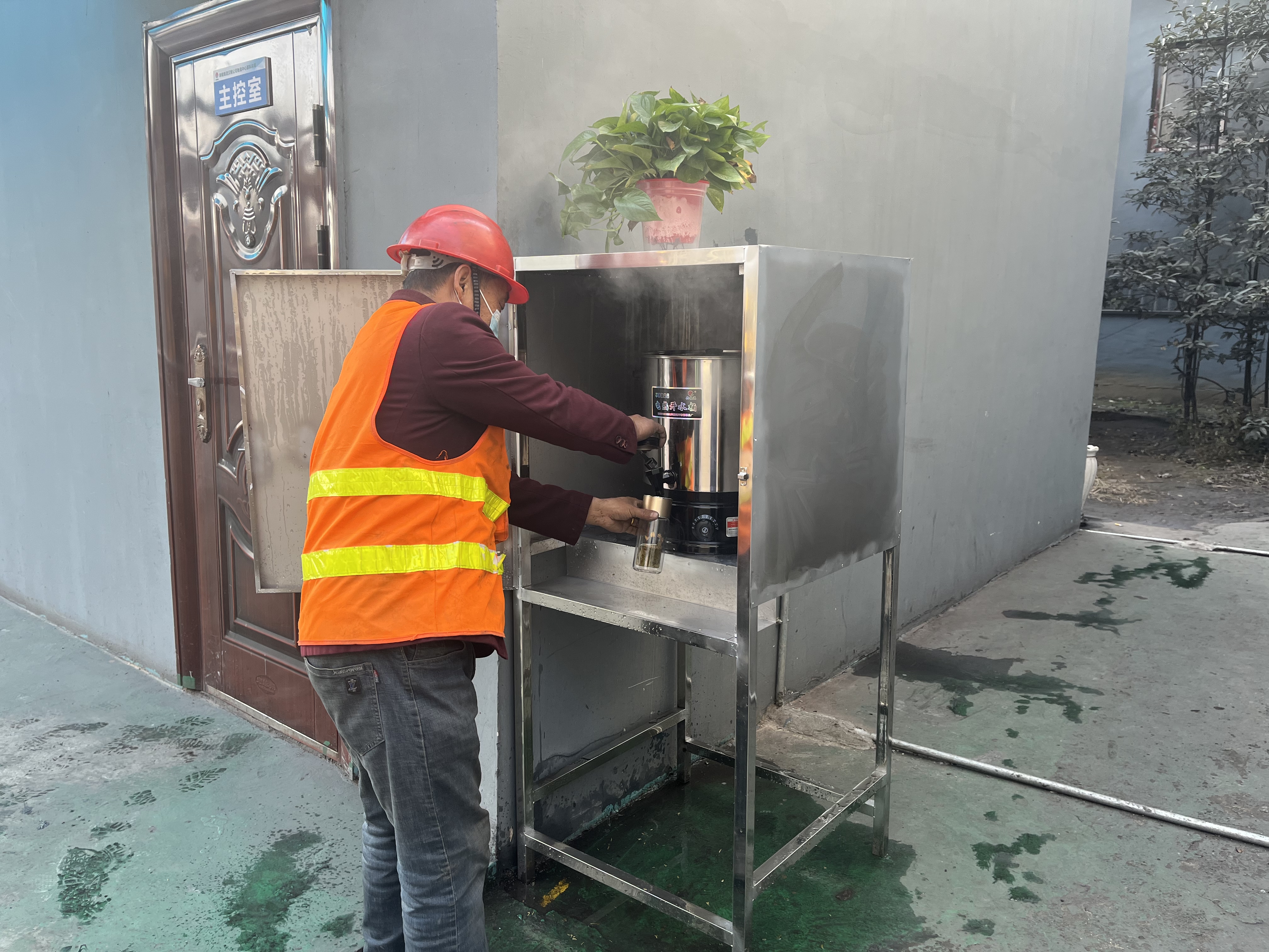 提升服务 保证质量 奏响品牌最强音