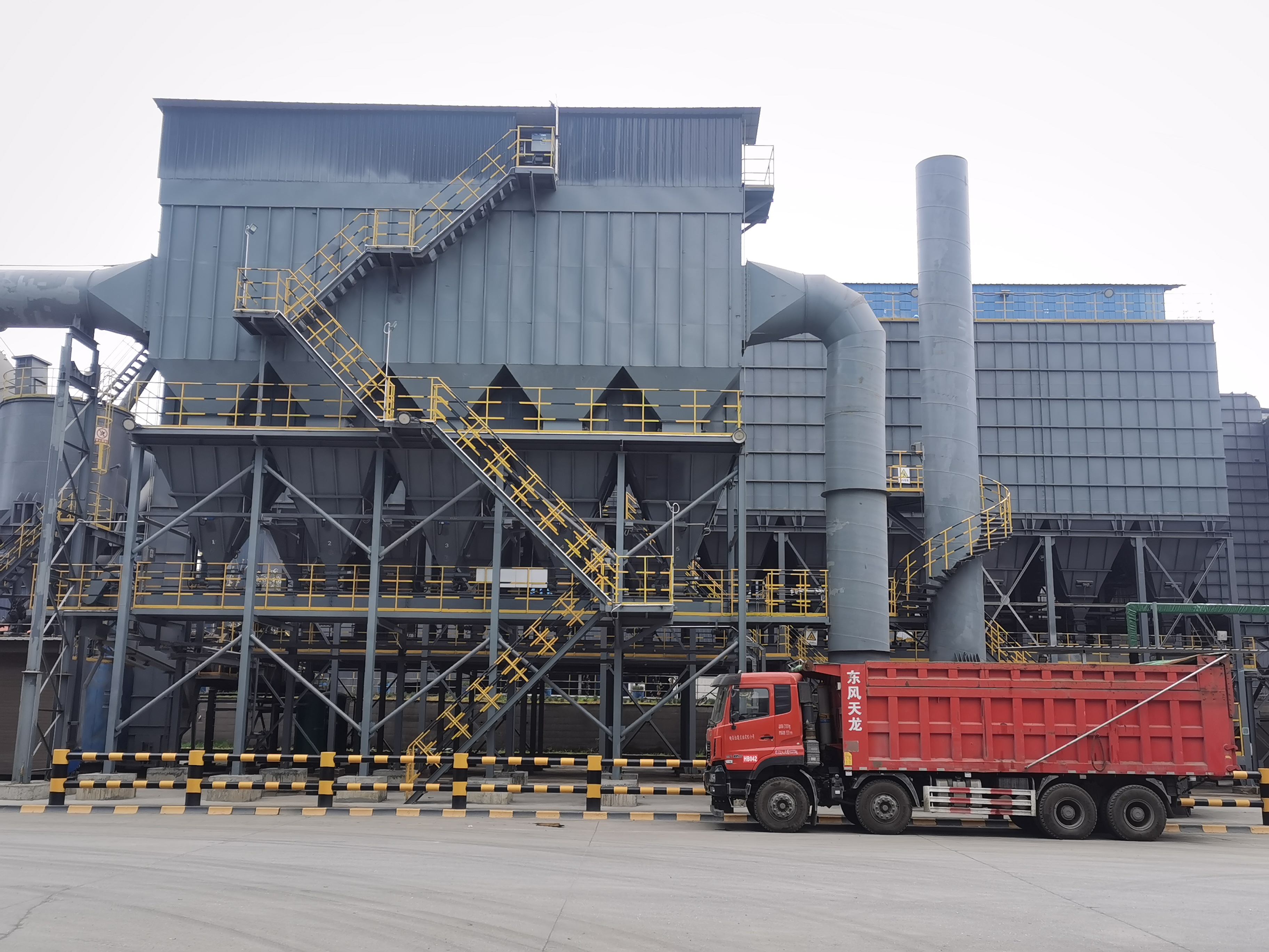 巧施“三点一线”功，促进环保大提升