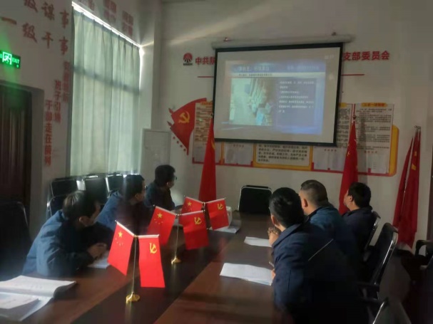 发挥“哨兵”作用 用青春力量守护平安