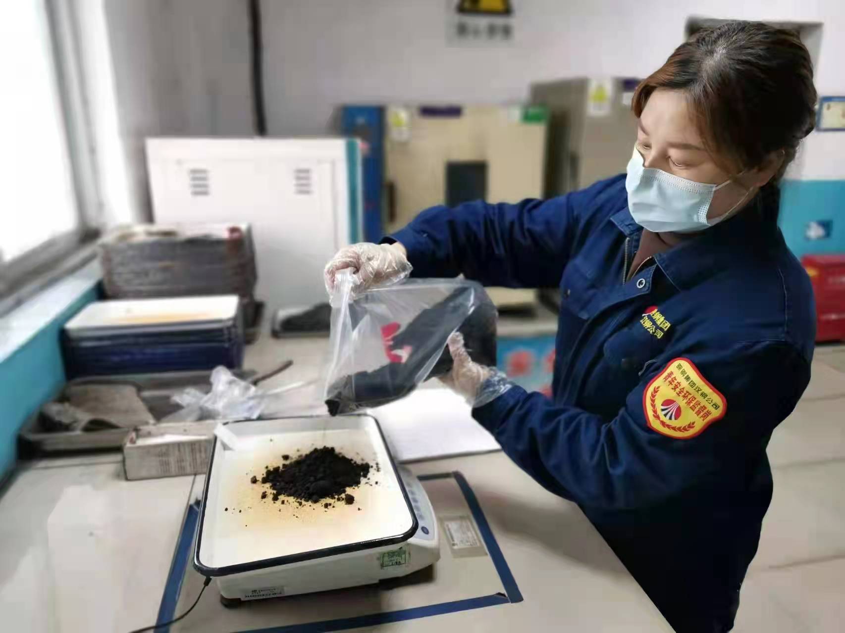 瞧,她们这“三剑客” 瞧,她们这“三剑客”