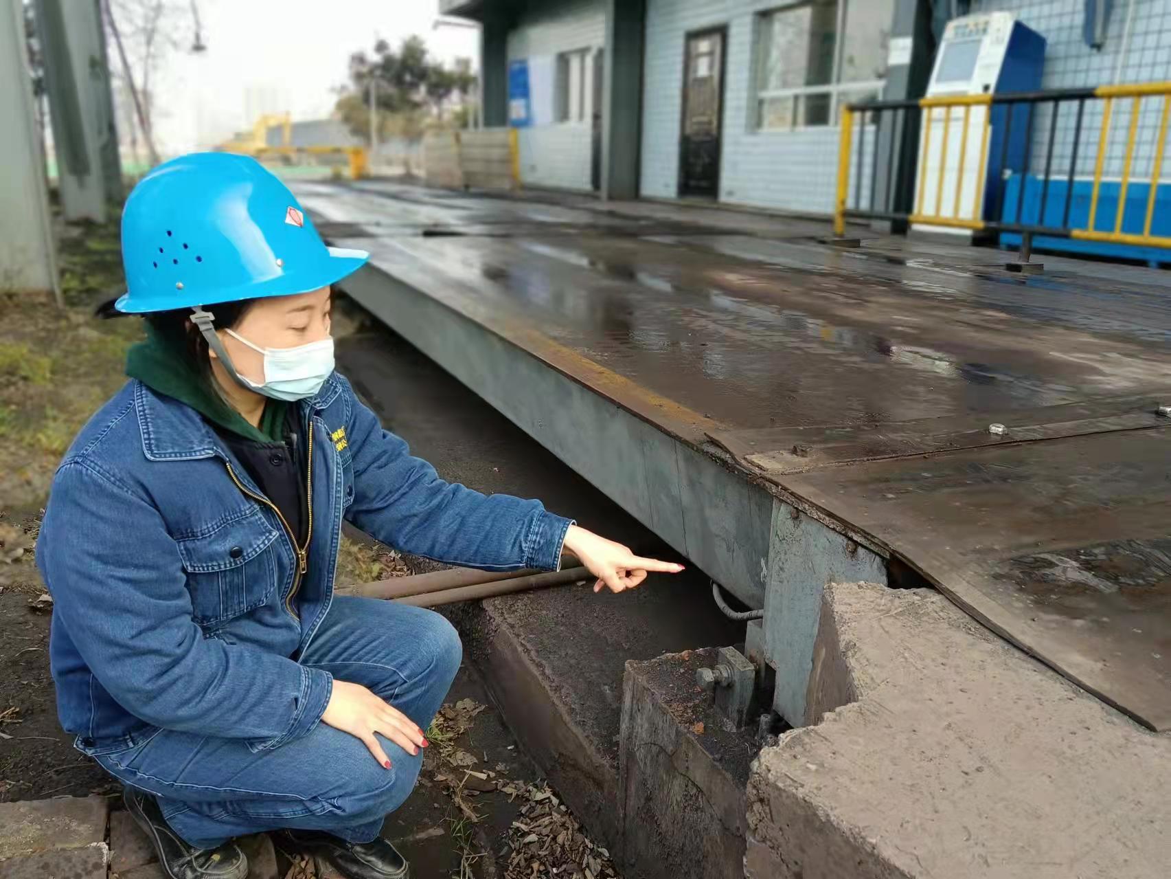 “九零后”班长的给力青春 “九零后”班长的给力青春