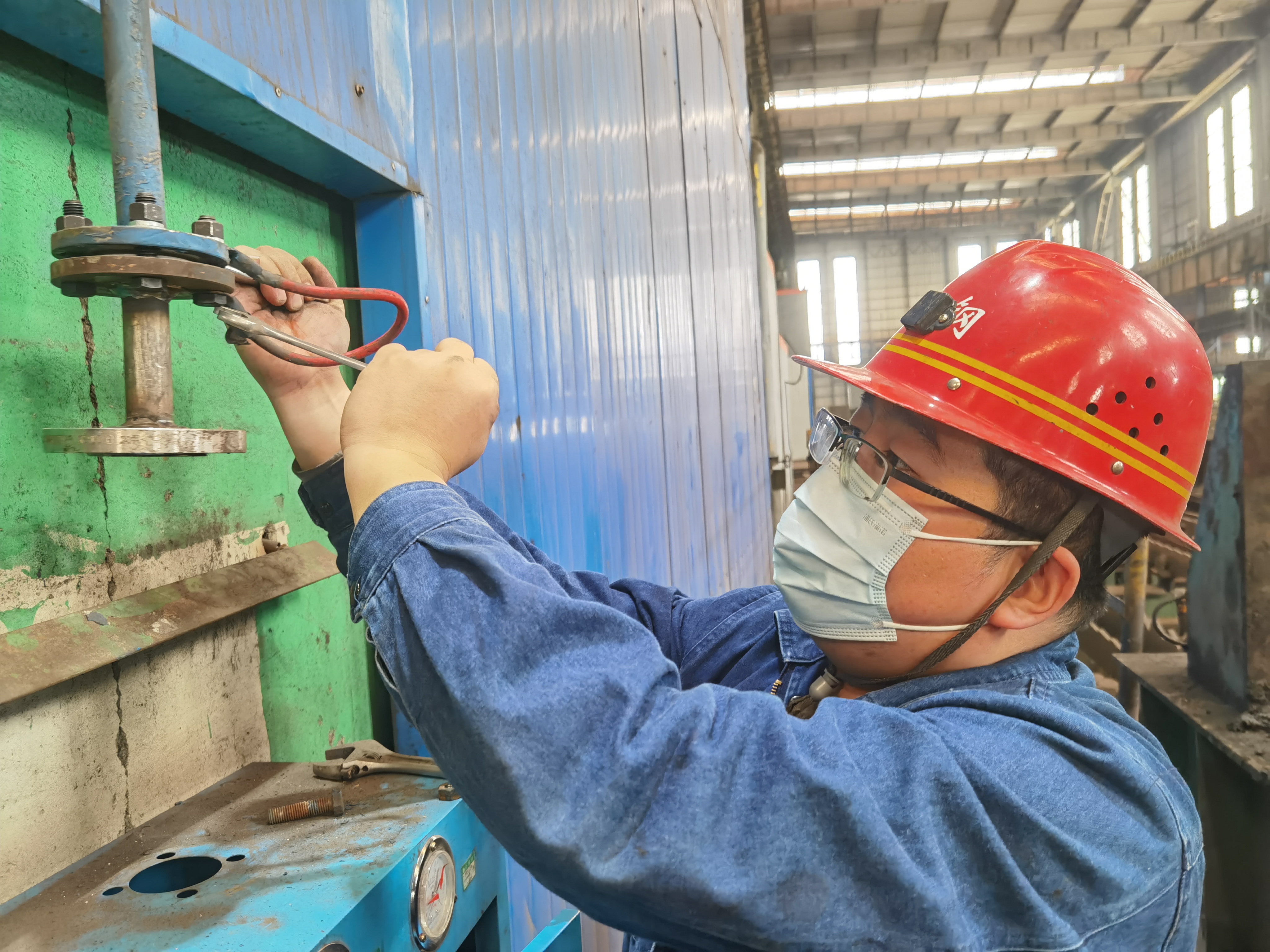 直击现场,镜头里的“检修日记” 直击现场,镜头里的“检修日记”