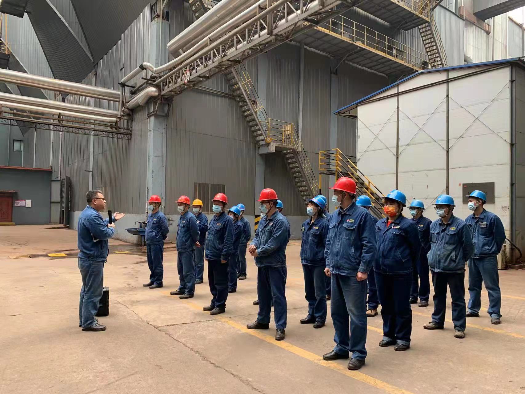 “三个坚持”推动作风建设