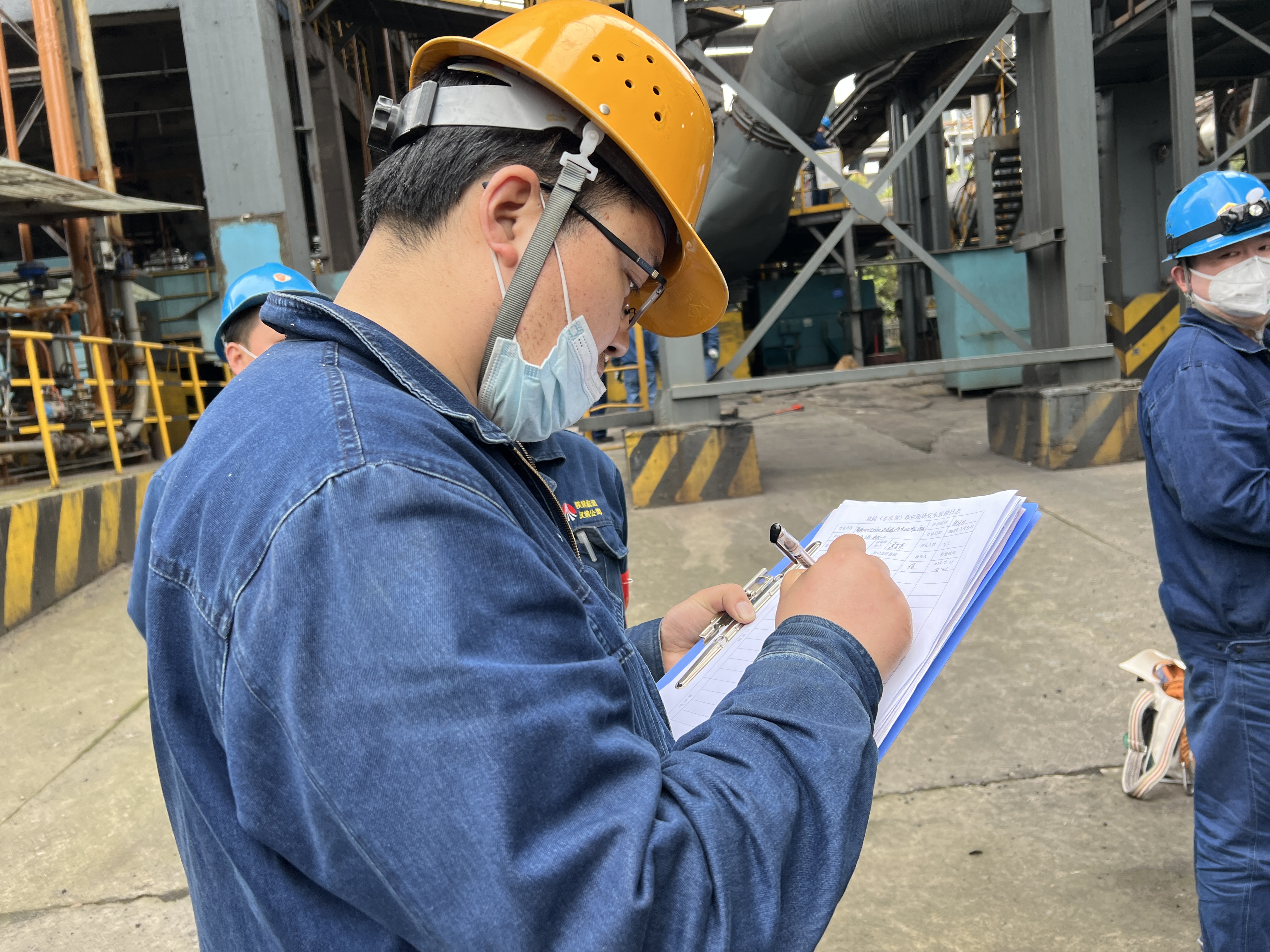 检修战场的“尖兵连”