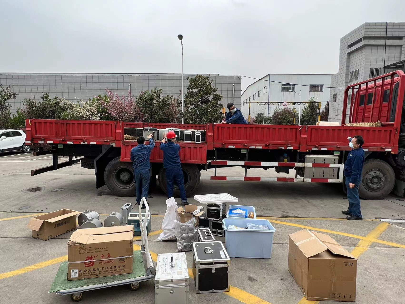 汉钢公司计量标准器具顺利送往陕西省计量科学院进行校准溯源