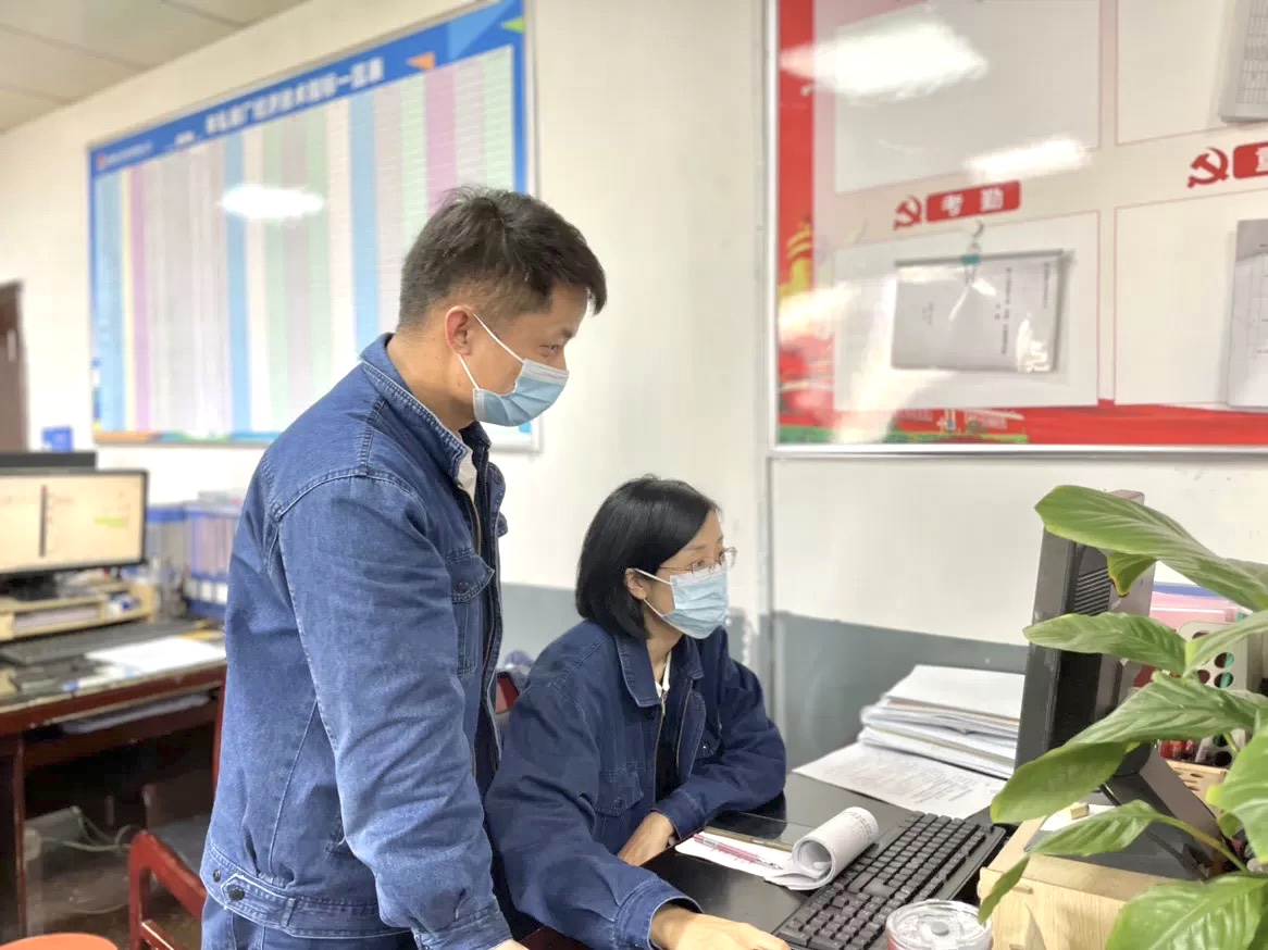 以勤补拙 百炼成钢 在不断创新中突破自我 以勤补拙 百炼成钢 在不断创新中突破自我